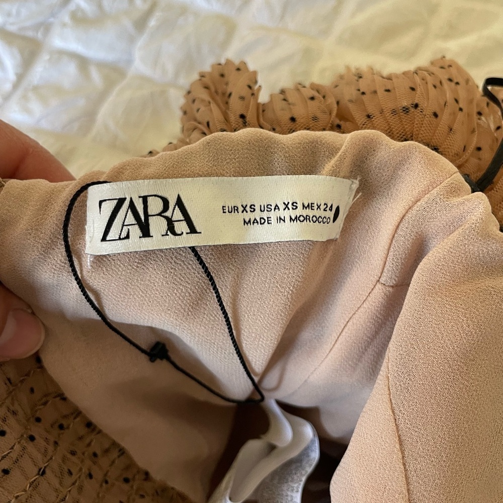 Zara Tan Ruffled Off-Shoulder Blouse - Picture 11 of 14